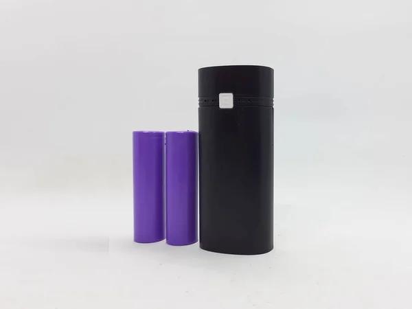 Delta 8 Disposable Vape Pens vs. Traditional Vapes: Which Is Right for You?